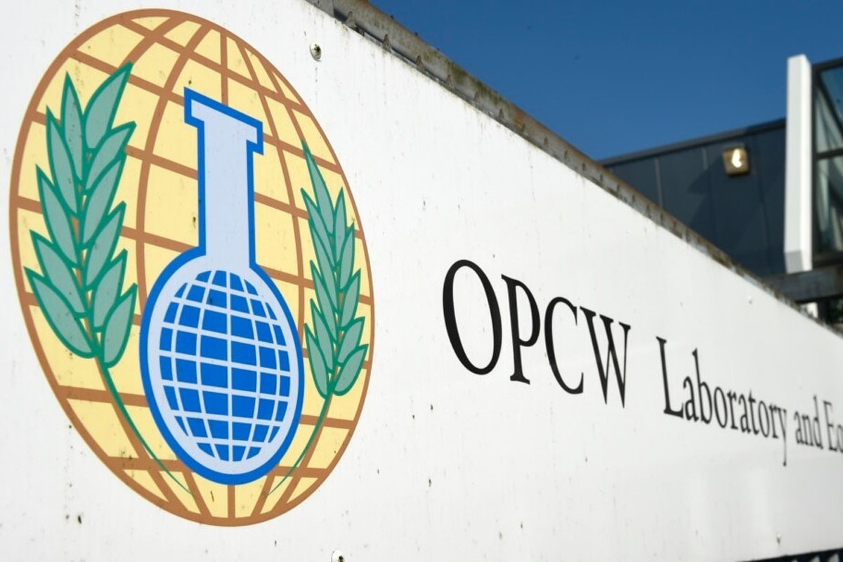 ولادیمیر تارابرین، نماینده دائم روسیه در سازمان منع جنگ‌افزارهای شیمیایی (OPCW) گفت که مسکو موارد مستندی از استفاده کی‌یف از جنگ‌افزار و مواد شیمیایی سمی و همچنین وجود سیستم‌های تولید گسترده این مواد را در اوکراین گزارش کرده است.