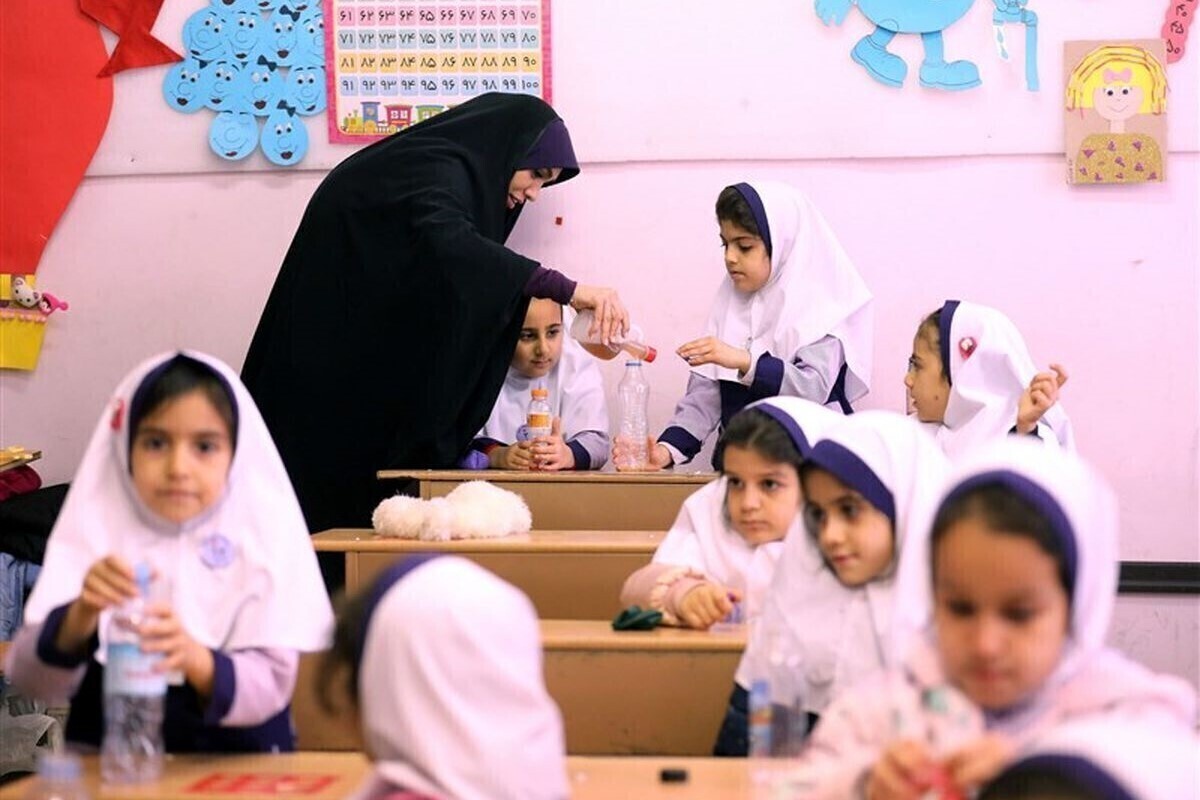 پرداخت معوقات ۱۴ هزار میلیاردی فرهنگیان بازنشسته در دوران جنگ