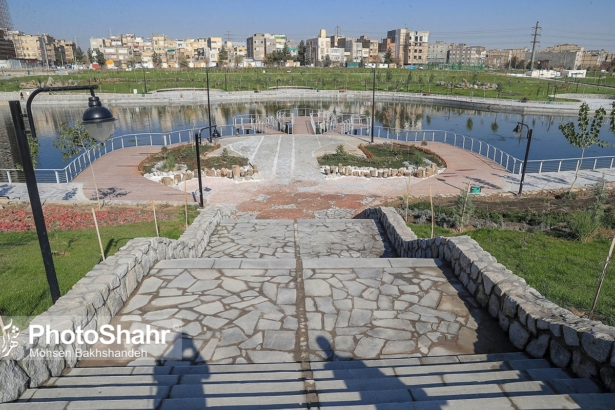 معاون توسعه مدیریت و منابع سازمان فرهنگی و اجتماعی شهرداری مشهد از آغاز عملیات عمرانی و بهسازی زمین‌های ورزشی بوستان چهل‌بازه خبر داد.
