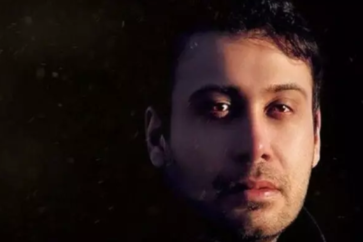 محسن چاوشی با قطعه تازه‌اش، «علاج»، بار دیگر صدای زخمی مردم شد؛ صدایی که هنرمندان نیز آن را «فریاد بموقع یک ملت» می‌دانند.