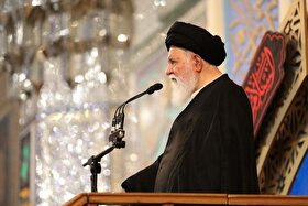 آیت‌الله علم‌الهدی: جنگ نظامی، اقتصادی و نرم، سه عرصه نبرد با دشمن است |  مقاومت مردم در برابر دین‌زدایی از جامعه سابقه‌ای تاریخی دارد