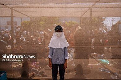 گزارش تصویری | بازدید معاون زنان و خانواده رئیس‌جمهور از روند خروج مهاجران افغانستانی غیرمجاز