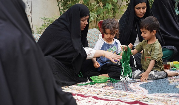 روایتی از  روضه های خانگی در کوچه پس کوچه های مشهد | این خانه عزادار حسین(ع) است