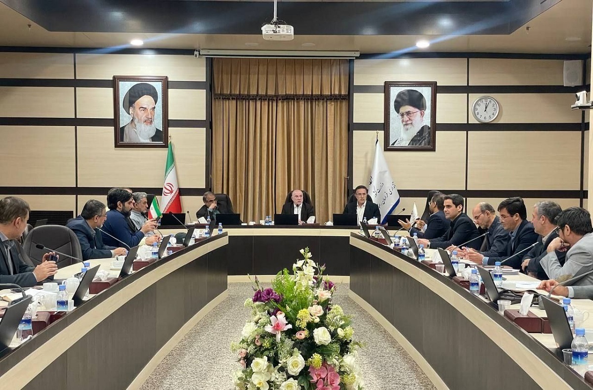 تأکید کارگروه تنظیم بازار خراسان رضوی بر استمرار ثبات در تأمین و توزیع کالا‌های اساسی