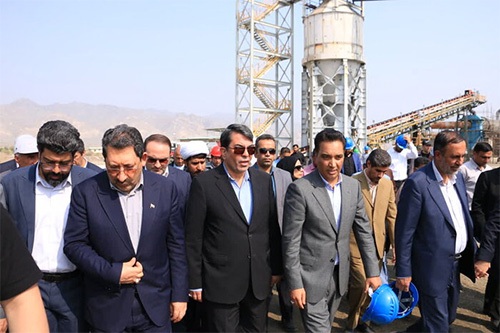 بزرگترین کارخانه تیتانیوم ایران با حضور ویدیوکنفرانسی رئیس جمهور افتتاح شد