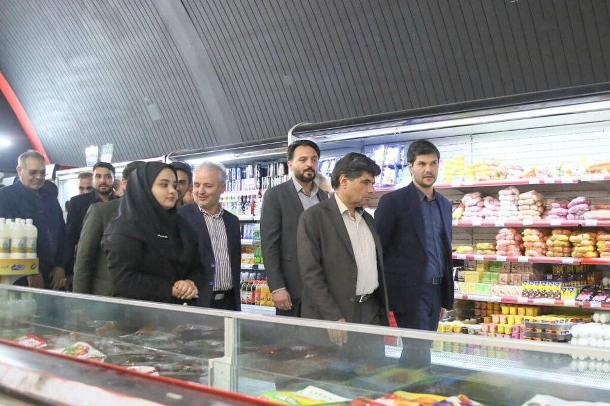 تقدیر فرماندار مشهدمقدس از مدیریت تأمین کالا‌های اساسی در فروشگاه‌های شهرما