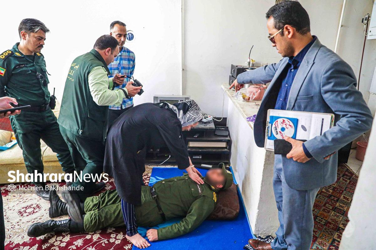 زن جوان در بازسازی صحنه قتل همسرش: شوهرم را همیشه دوست داشتم!