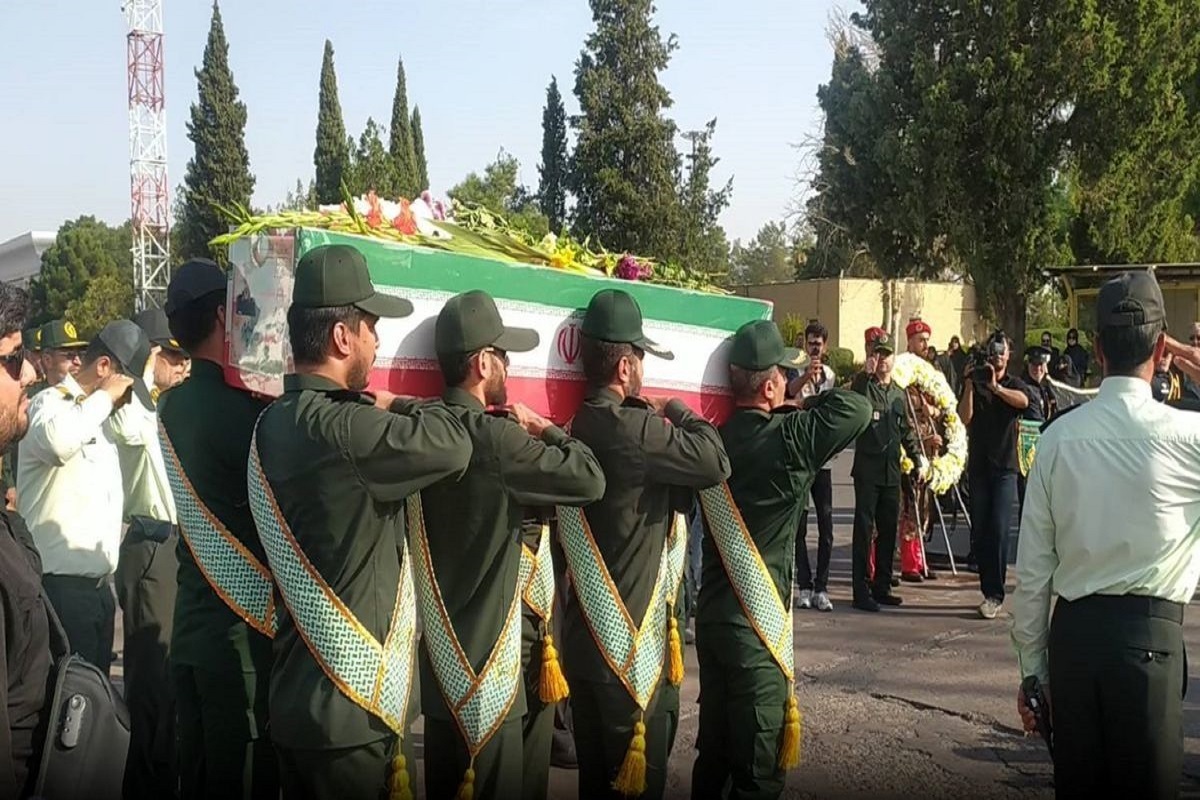 مراسم وداع و تشییع پیکر شهید غیب‌پرور در شیراز برگزار شد (۲۹ تیر ۱۴۰۴) + فیلم