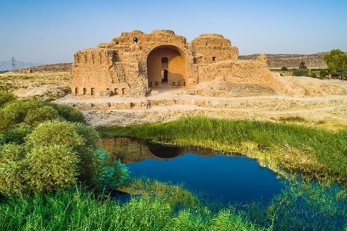 مرمت کاخ اردشیر بابکان آغاز شد (۲۹ تیر ۱۴۰۴)