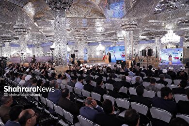 گزارش تصویری | نشست تحلیلی تبیینی «فتح قریب» در حرم مطهر رضوی
