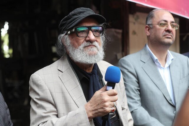 بازدید هنرمندان پیشکسوت از ساختمان شیشه‌ای صدا و سیما + عکس ها
