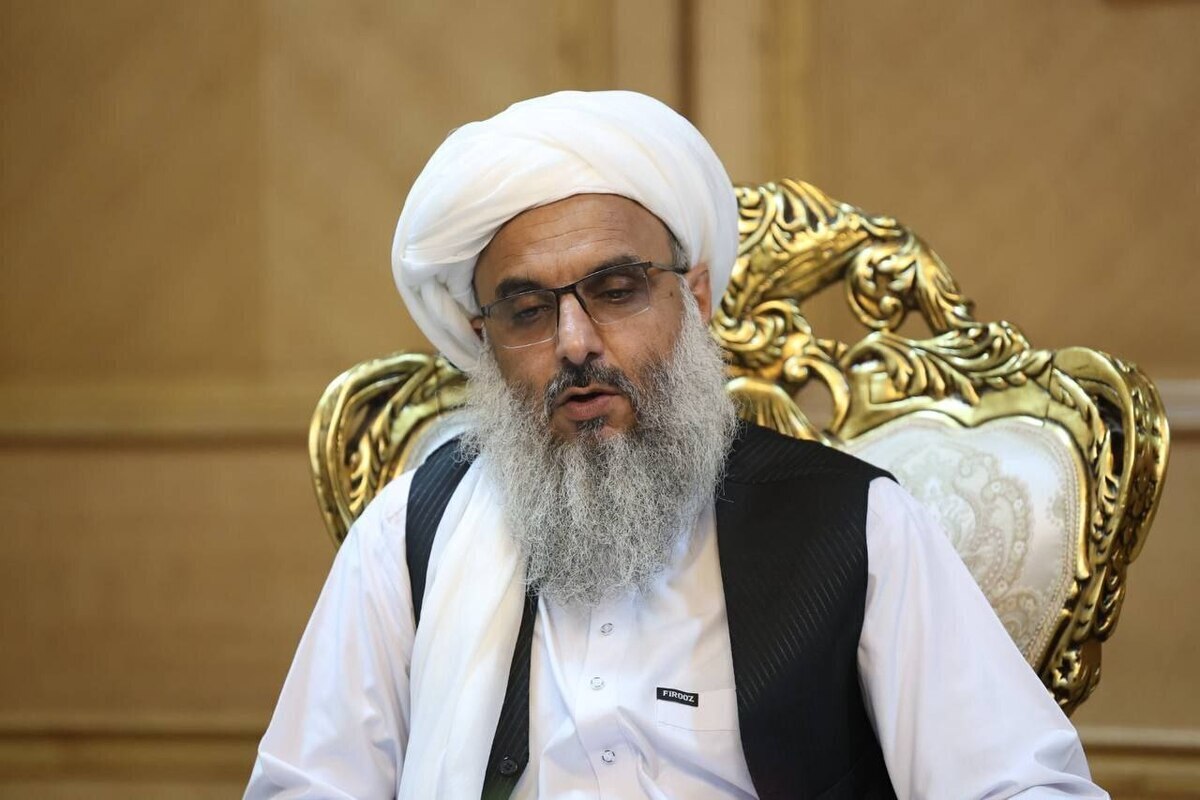 والی هرات با بدرقه فرماندار تایباد به افغانستان بازگشت