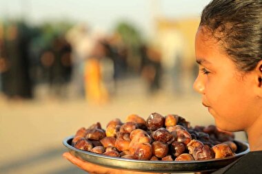 اینفوگرافی| ۱۲ خوردنی ممنوعه در پیاده‌روی اربعین