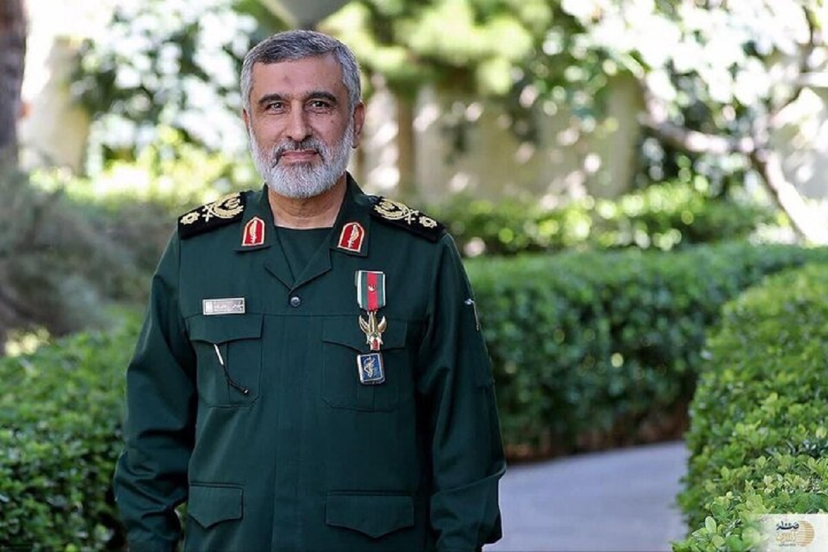 ماهی را از آب می‌ترسانند، اما ما عمرمان را با غسل شهادت زندگی کردیم.