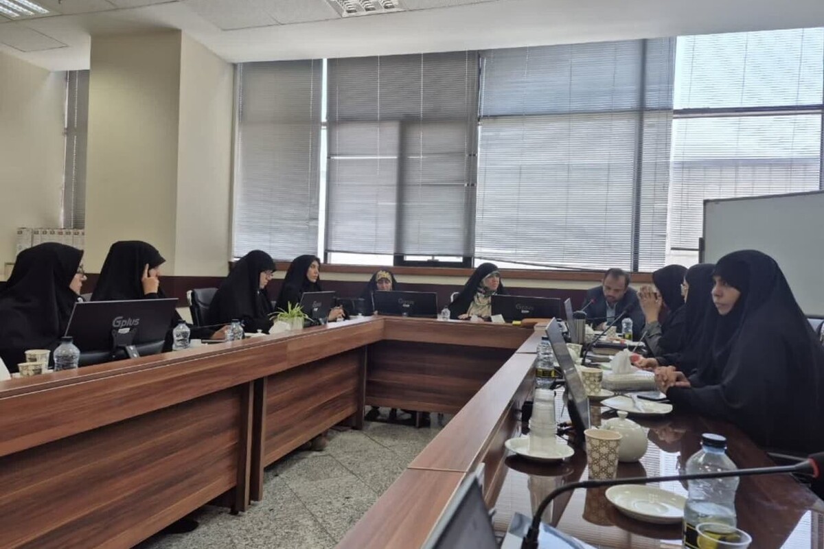تربیت بانوان کنشگر بین‌المللی، اولویت مهمی برای دوران پساجنگ تحمیلی رژیم صهیونیستی به ایران