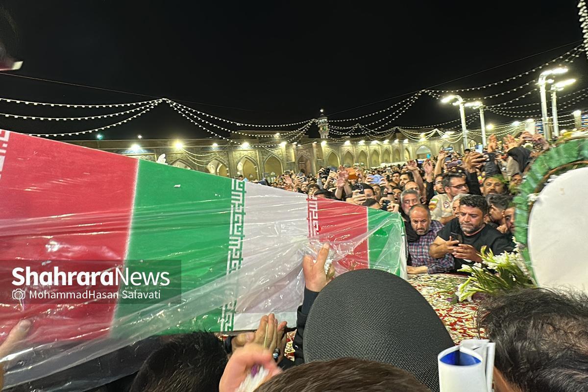 اقتدای حسینی برای شهدای ایران | استقبال باشکوه از ۱۵ شهید حملات رژیم صهیونیستی در حرم مطهر رضوی