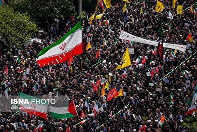 گزارش تصویری | مراسم تشییع پیکر شهدای اقتدار در تهران (۷ تیر ۱۴۰۴)