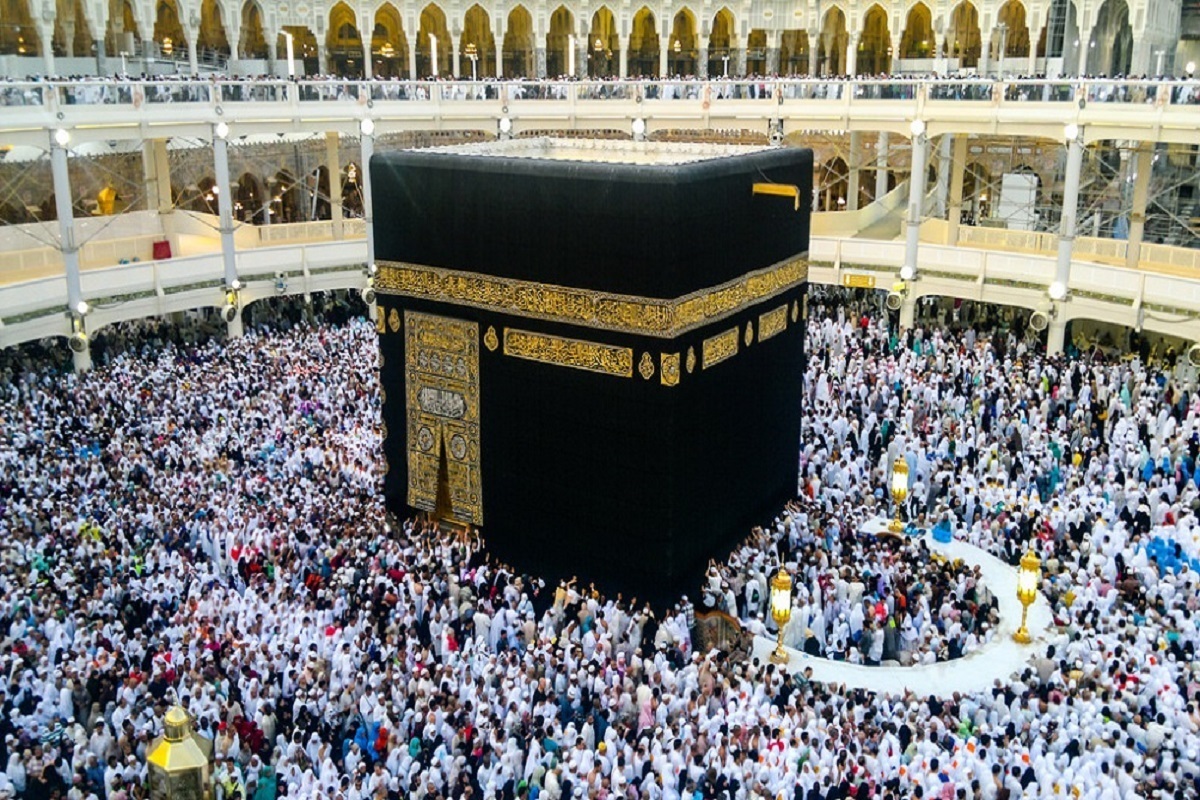 دیدار تولیت آستان قدس رضوی با نماینده ولی‌فقیه در امور حج و زیارت (۹ تیر ۱۴۰۴)