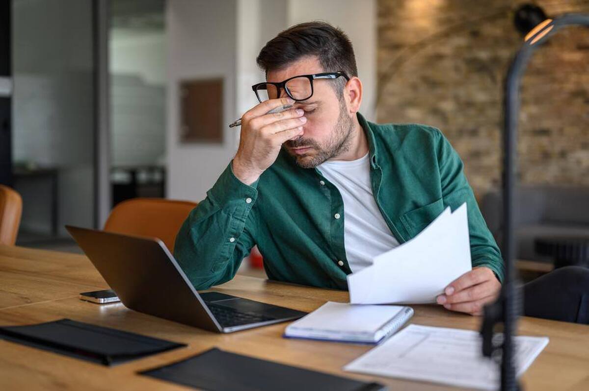 خستگی ناشی از هوش مصنوعی چیست و چطور با آن مقابله کنیم؟