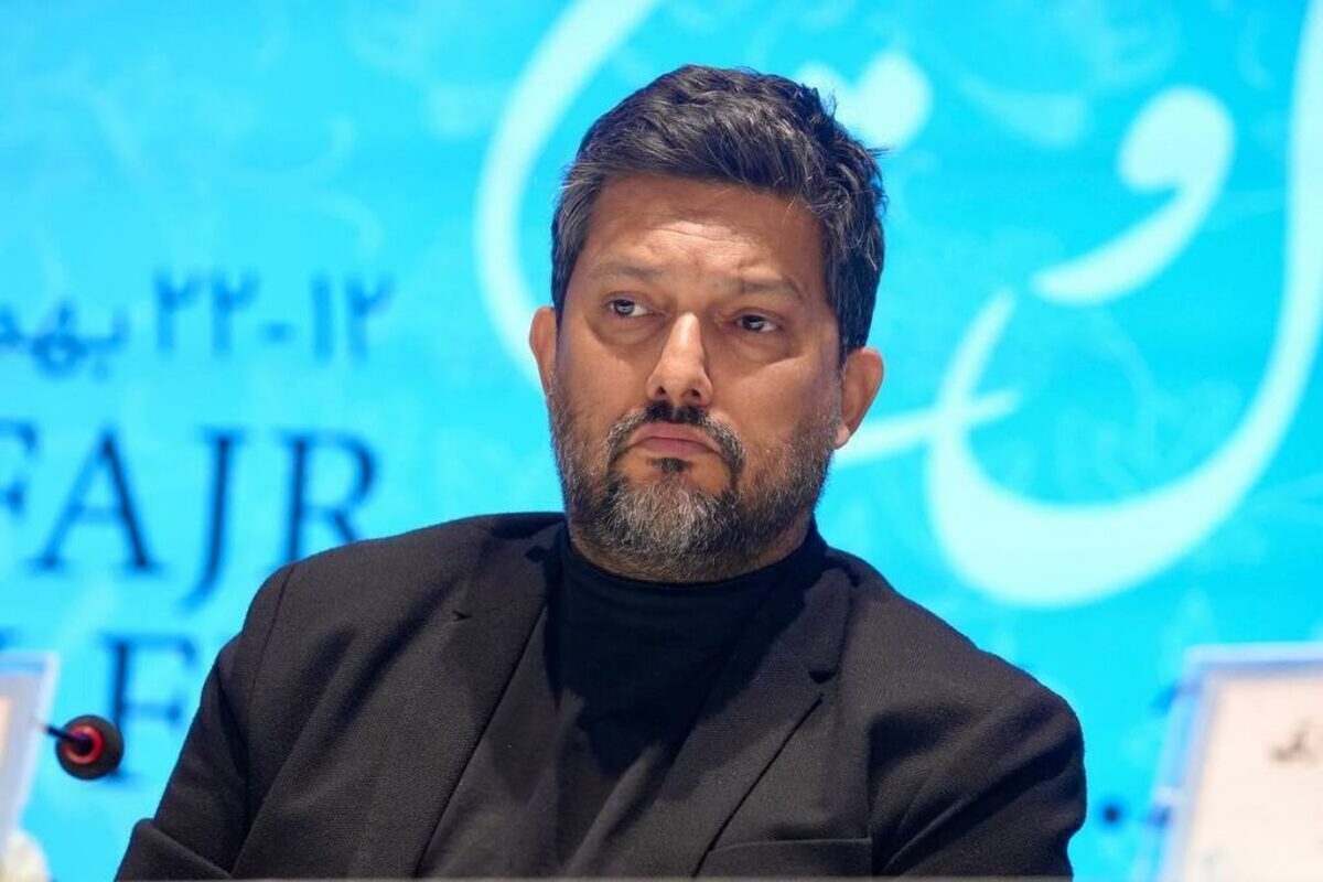 ادعای داریوش ارجمند درخصوص پیشنهاد بازی در نقش غلام باستانی واکنش حامد بهداد (بازیگر «پیرپسر») و اکتای براهنی (کارگردان «پیرپسر») را برانگیخت.