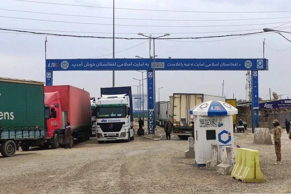 ترانزیت بیش از یک میلیارد و ۵۰۰ میلیون دلار کالا از گمرک دوغارون به افغانستان