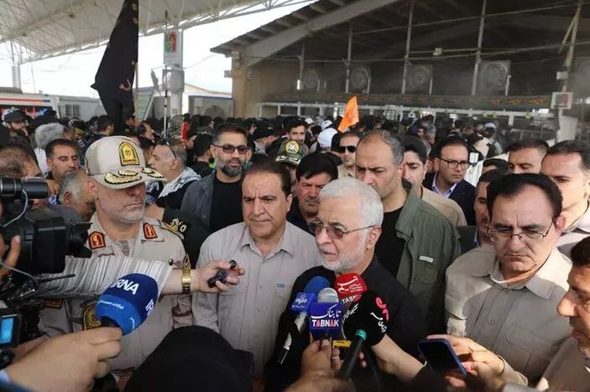 وزیر کشور در بازدید از مرز مهران: زائران سفر خود را به روزهای پایانی موکول نکنند