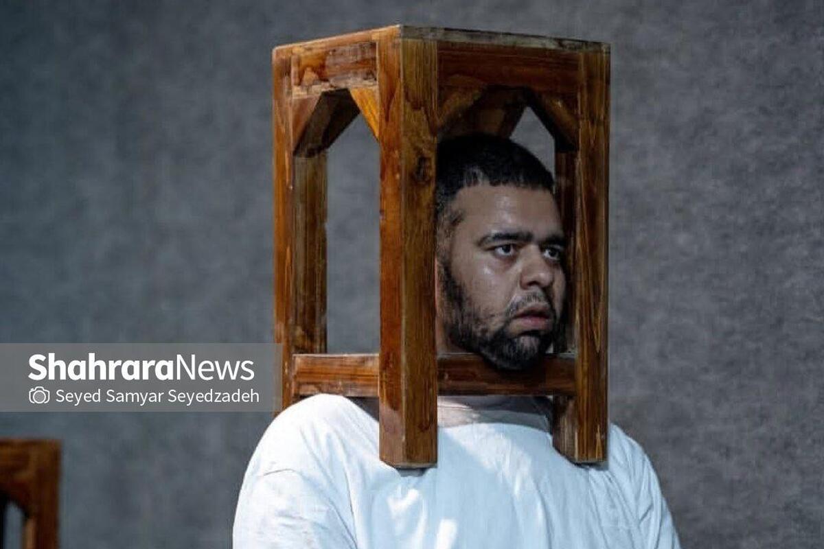 اجرای نمایش مشهدی «خط چشم» در تماشاخانه ایرانشهر تهران