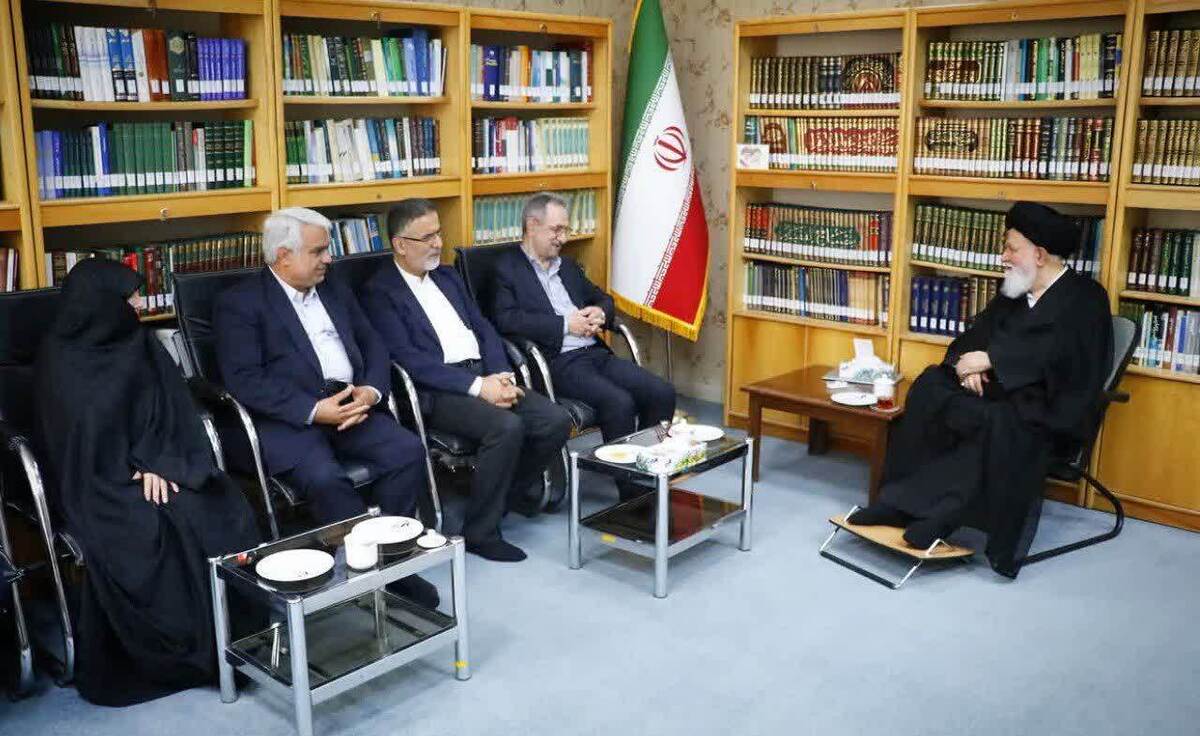 تاکید آیت الله علم الهدی بر رفع مشکلات زیرساختی مشهد و ساماندهی زائران خارجی