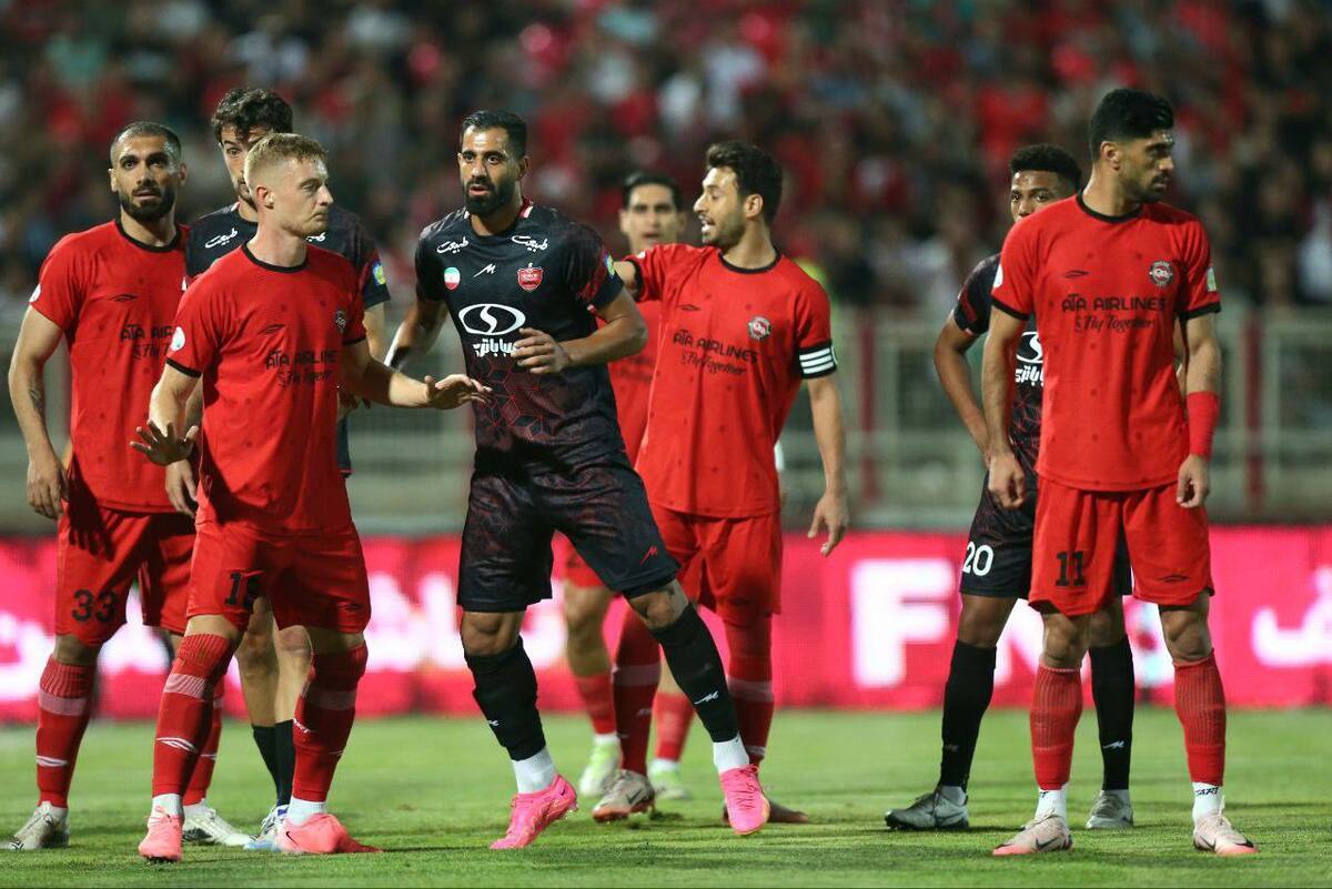 پاتک تراکتور به پرسپولیس