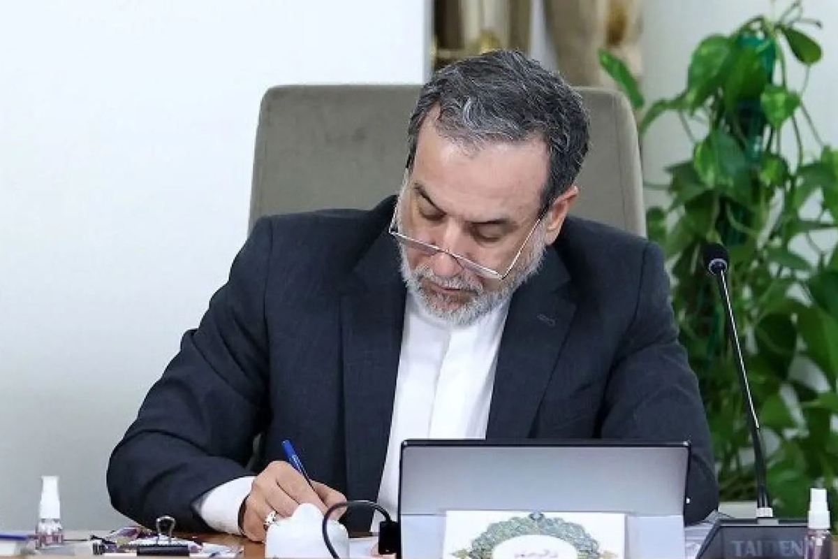 عراقچی در پیامی به لاریجانی تبریک گفت