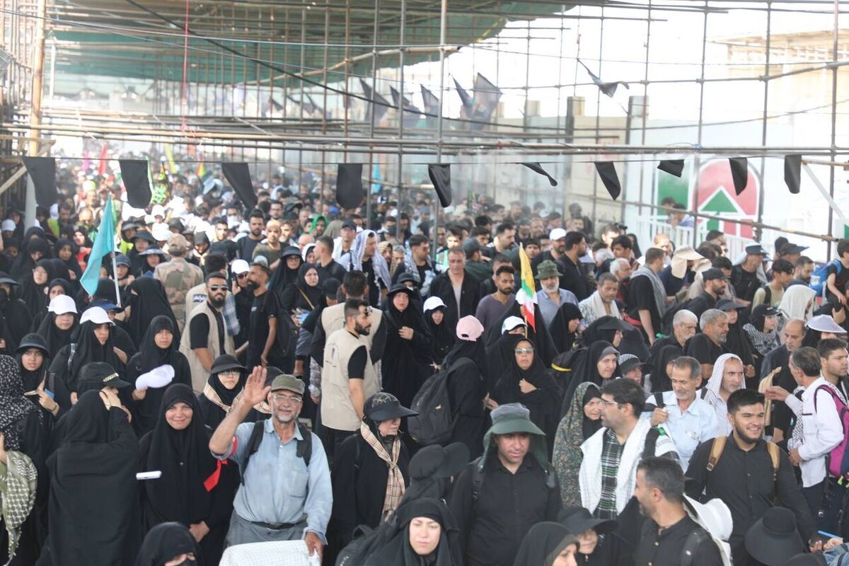 تردد یک‌میلیون و ۳۴۱ هزار نفر از مرز مهران (۱۷ مرداد ۱۴۰۴)