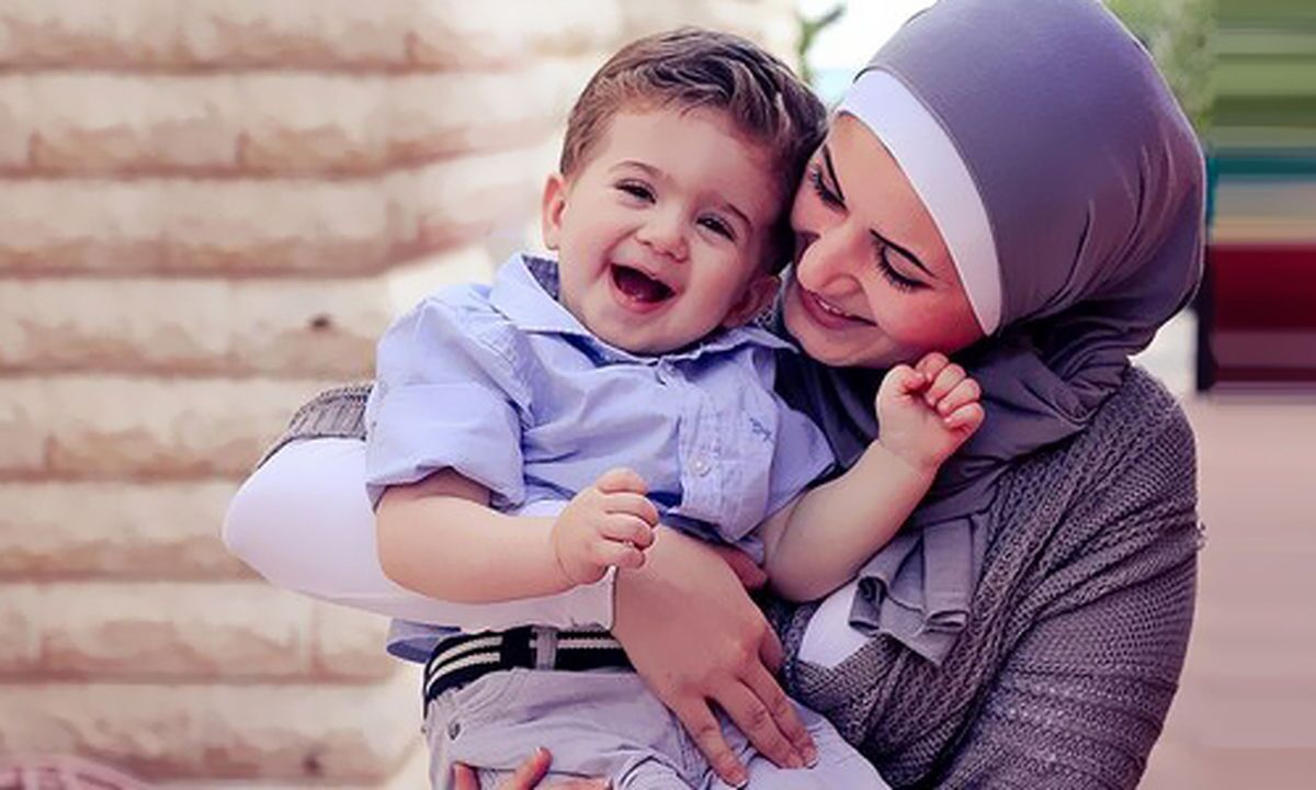 نقش ویژه خاله در تربیت دختر‌ها
