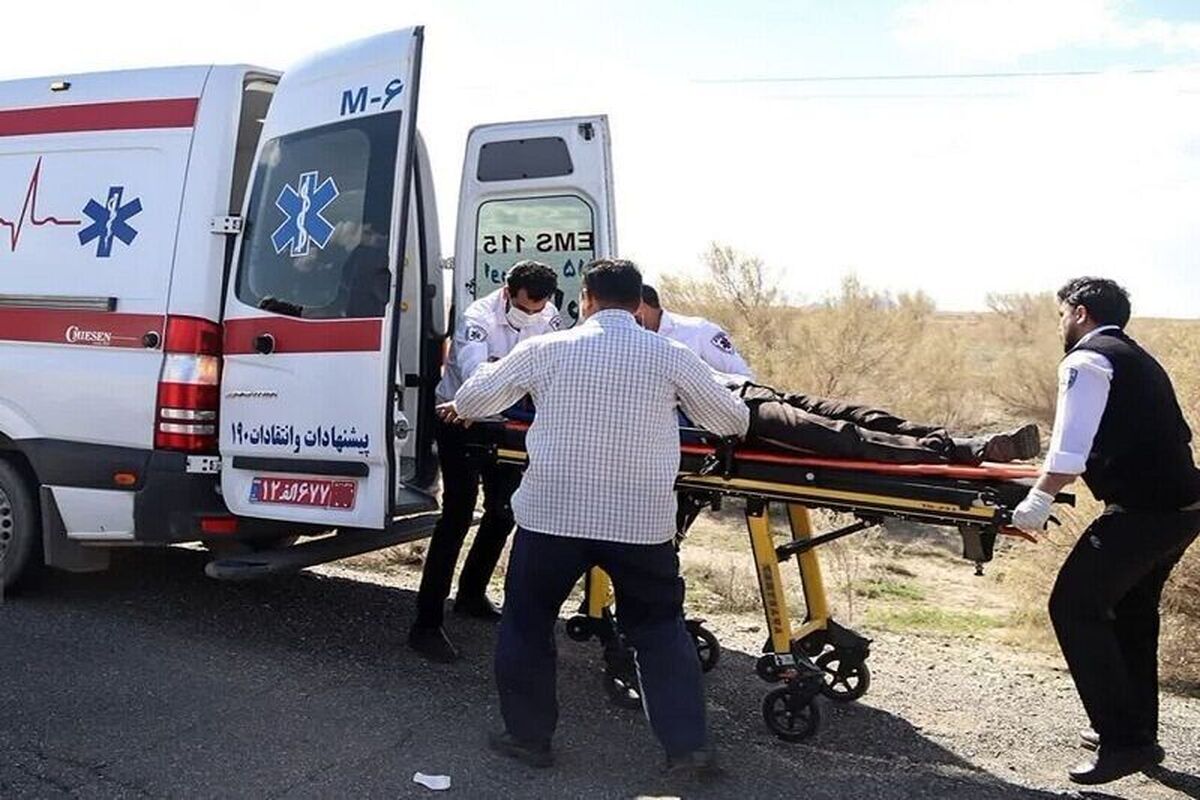 تصادف و واژگونی خودرو در خراسان رضوی ۱۷ نفر را روانه بیمارستان کرد (۲۰ مرداد ۱۴۰۴)