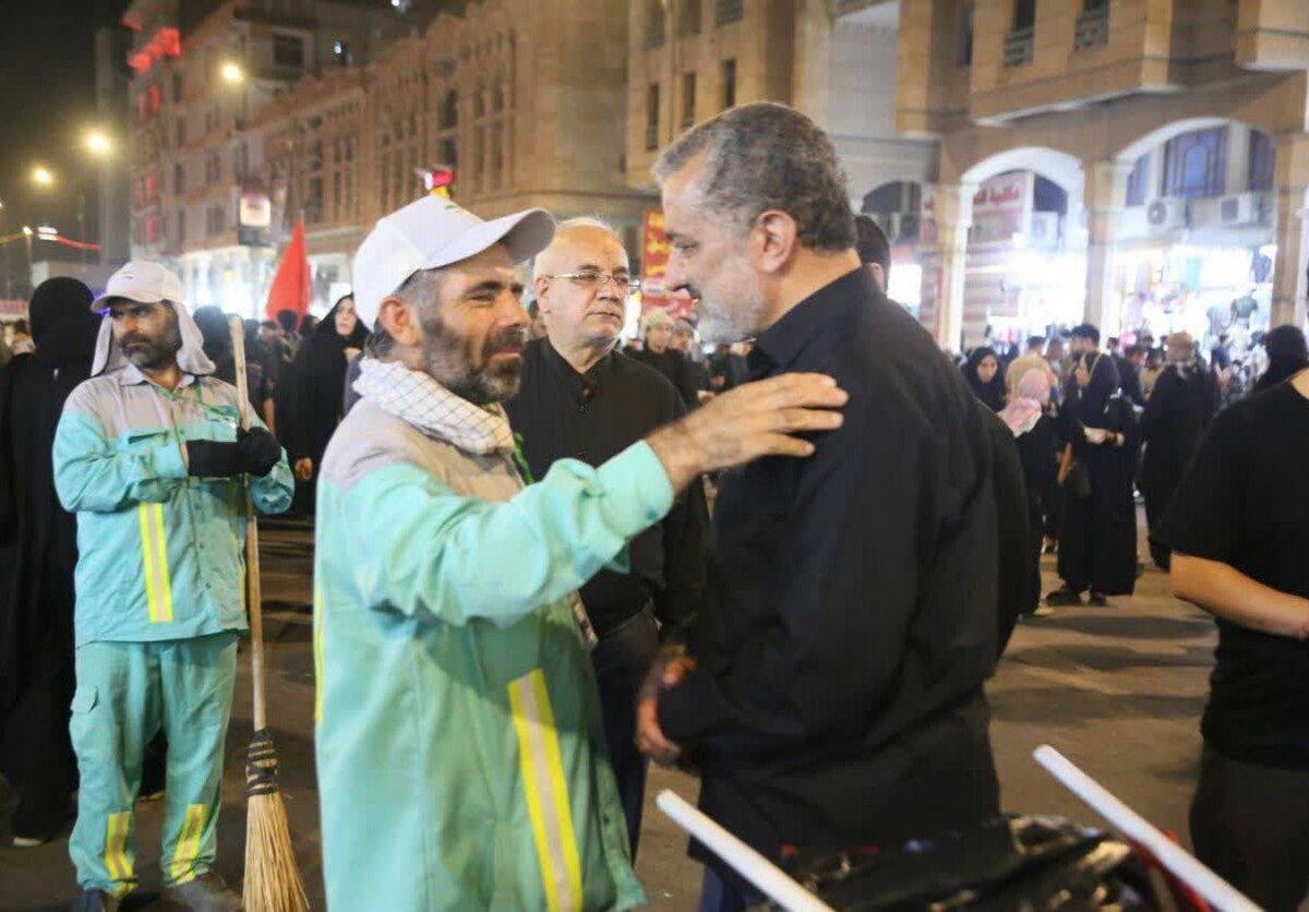 نایب رئیس شورای اسلامی شهر مشهد: با جمع‌آوری ۱۴۰۰ تن زباله اطراف حرم امیرالمؤمنین(ع) در اربعین رکورد زدیم