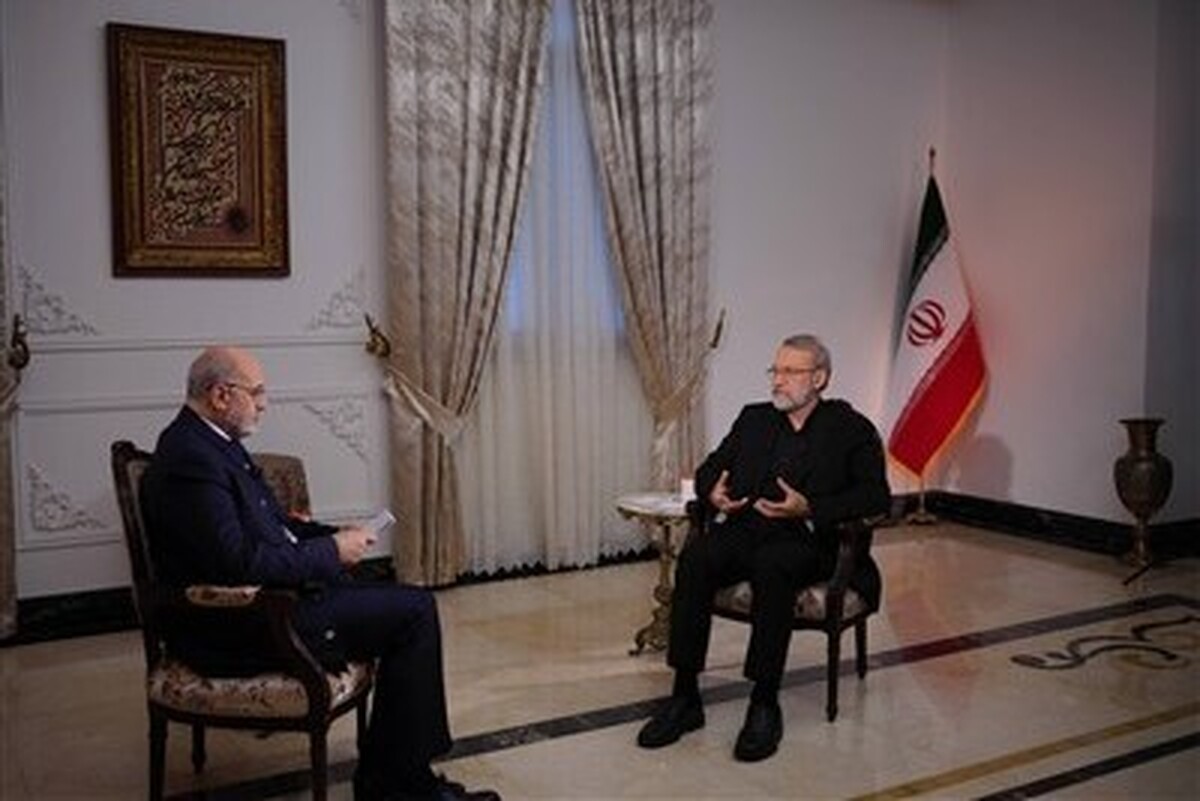 لاریجانی: رهبر انقلاب موازنه را در جنگ آمریکا و اسرائیل بر هم زد | امکان عادی‌سازی روابط با سوریه وجود دارد