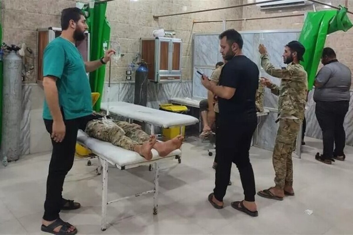 مسمومیت ۵۰۰ نفر از نیروهای ارتش سوریه در حومه حلب