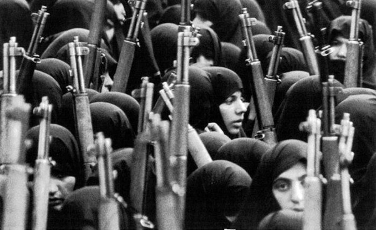 جزئیاتی از آمار شهدا و ایثارگری‌های زنان در دوران دفاع مقدس