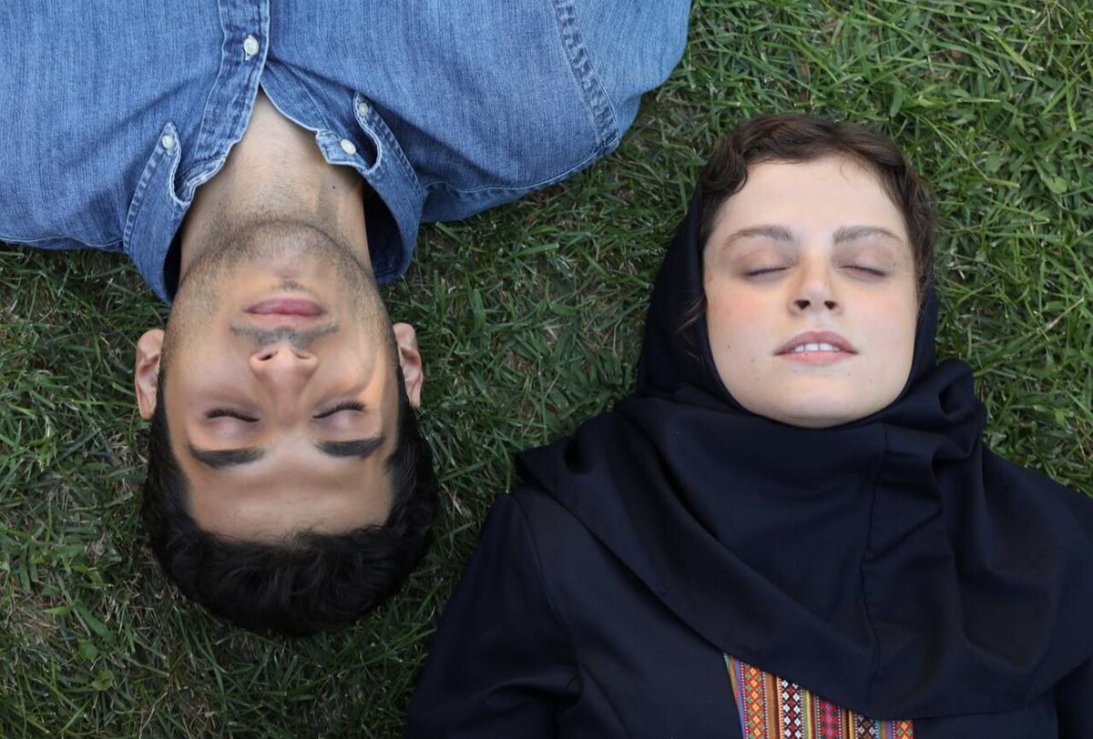 پوستر فیلم سینمایی «تابستانی که برف آمد» به کارگردانی نسیم فروغ و تهیه‌کنندگی مریم بحرالعلومی منتشر شد.