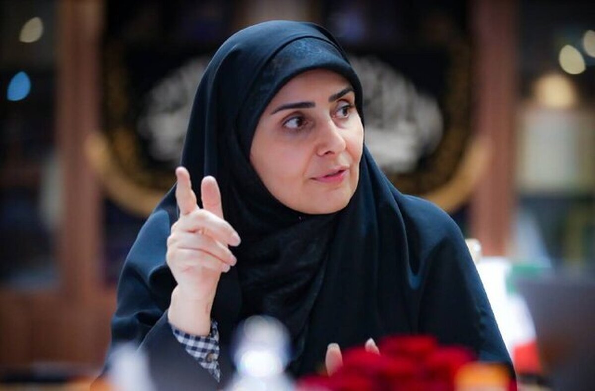 وزیر راه و شهرسازی: کمبود ۶هزار اتوبوس در کشور جبران شد | افزایش سرعت قطار خرمشهر-شلمچه به ۱۲۰ کیلومتر