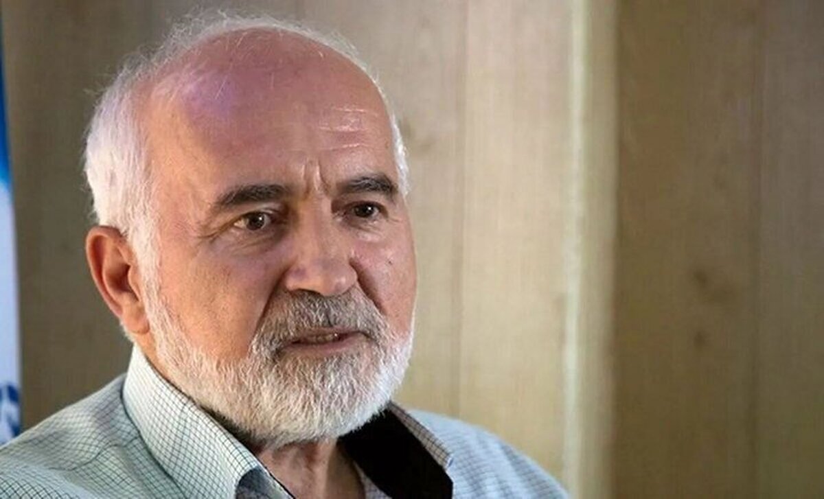 پیکر احمد توکلی به خاک سپرده شد + عکس