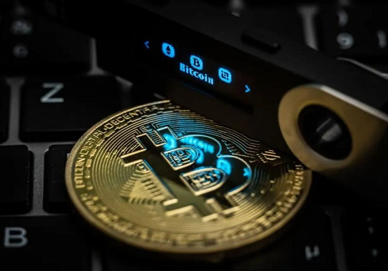 تأثیر کیف پول سرد (Cold Wallet) بر امنیت صرافی‌ها