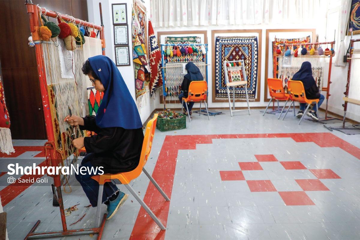 روایتی از گشت‌وگذار چند ساعته در مؤسسه توان‌بخشی فتح‌المبین مشهد | همدم رنج و رنگ