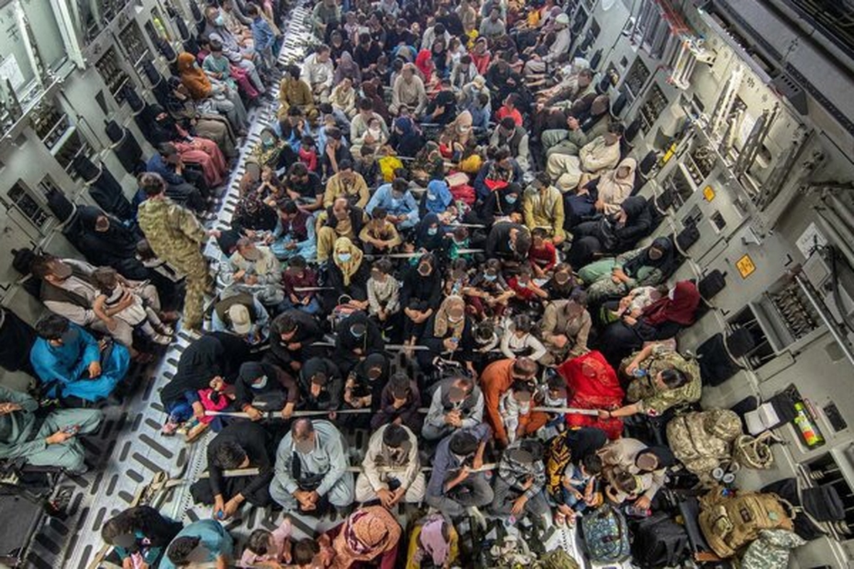 افشاگری دیلی تلگراف: شبه نظامیان طالبان پناهندگی گرفته و به انگلیس آمده‌اند