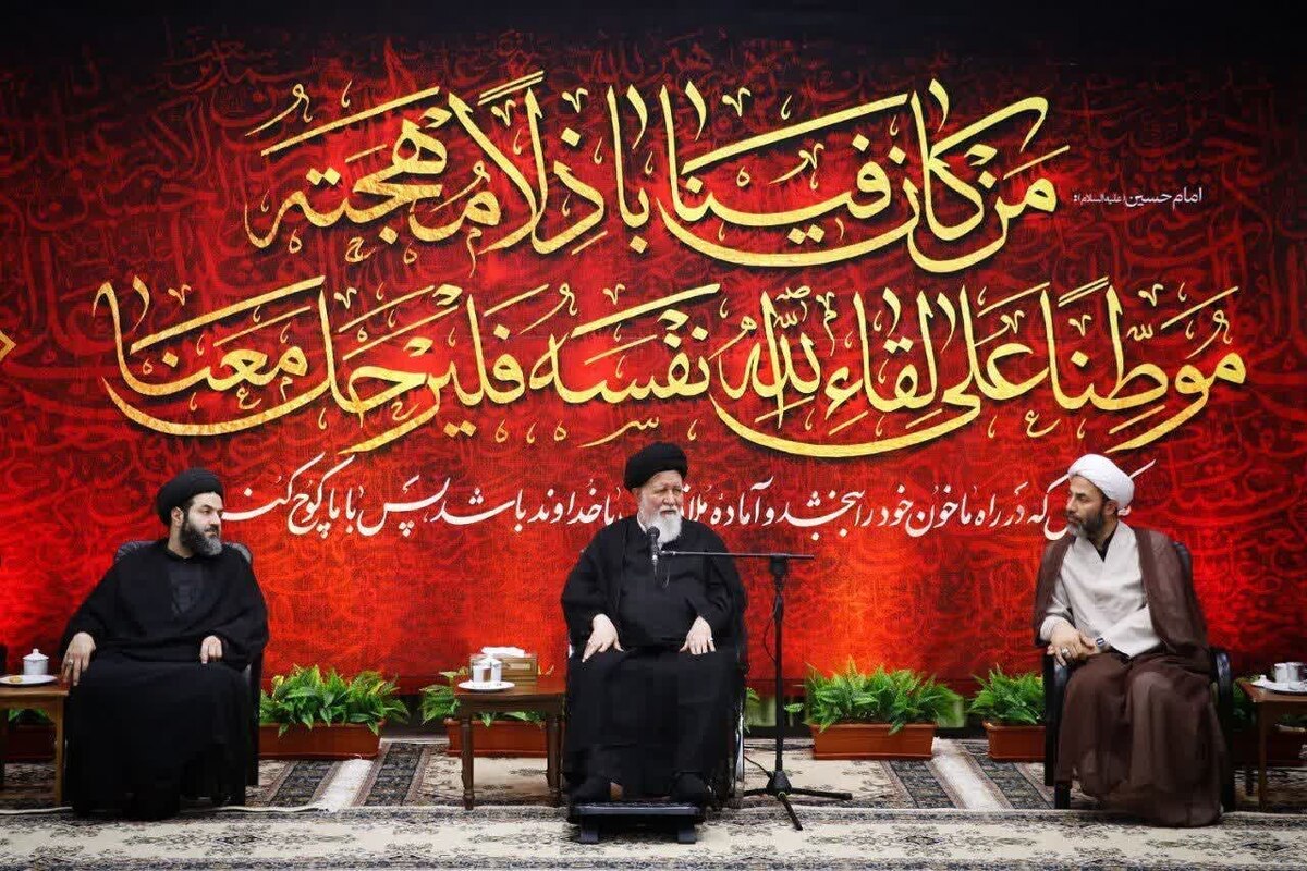 آیت الله علم الهدی: هیچ قلبی، پاک‌تر و آماده‌تر از قلب یک نوجوان برای درک حقیقت نیست | اربعین؛ مدرسه تربیت نسل آینده در مسیر سیدالشهدا (ع)
