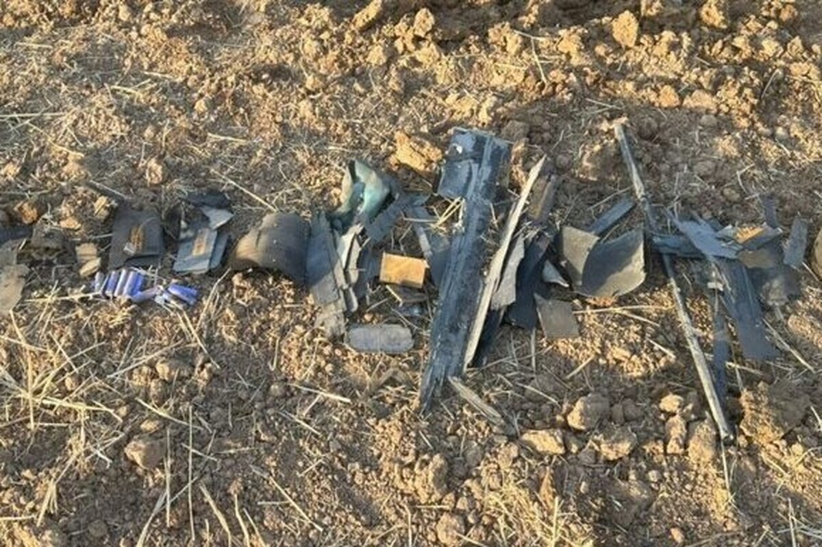 سازمان مبارزه با تروریسم اقلیم کردستان عراق از سقوط یک پهپاد بمب گذاری شده در نزدیکی اربیل، مرکز اقلیم کردستان عراق خبر داد.