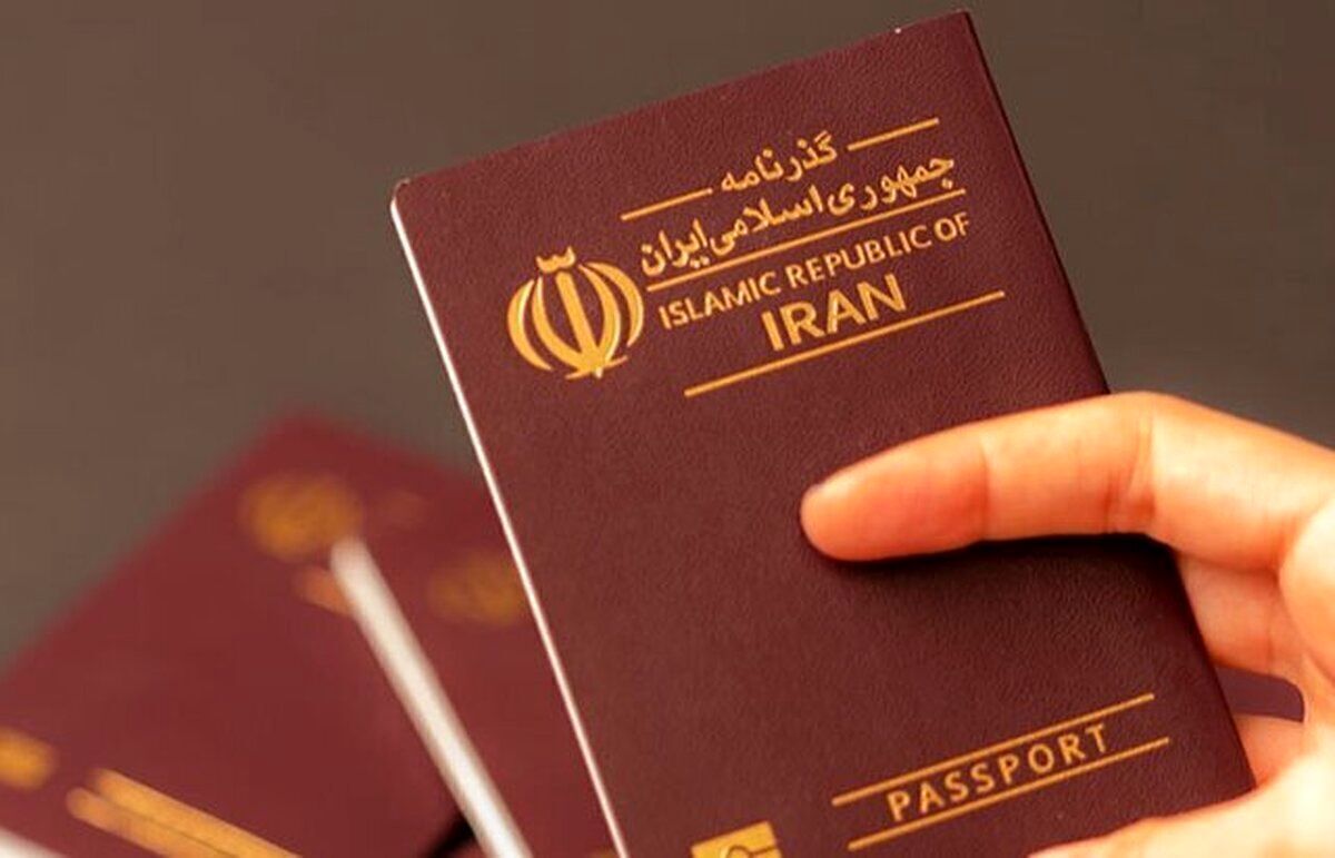 مدیر عامل شرکت ملی پست ایران گفت که این شرکت بالغ بر یک میلیون و ۱۵۰ هزار گذرنامه زیارتی را در ایام اربعین امسال، دریافت و توزیع کرده است.