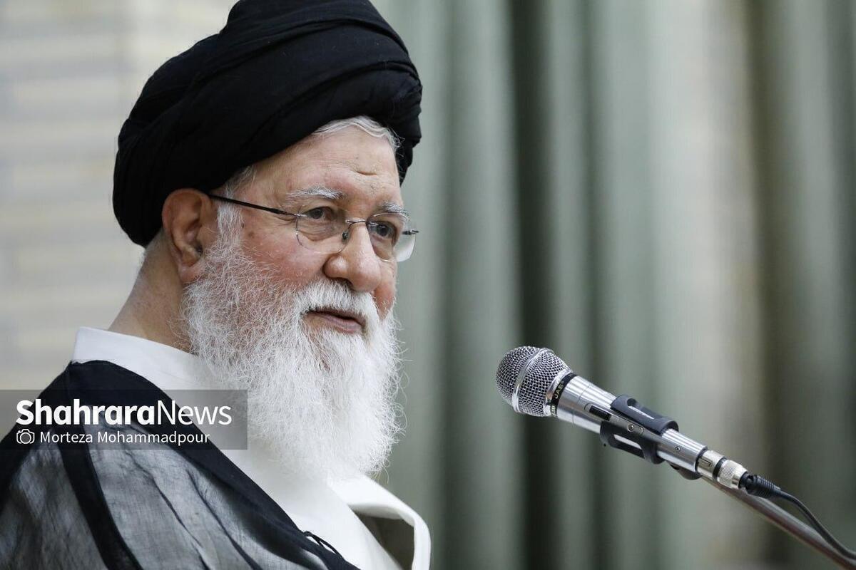 آیت‌الله علم‌الهدی: مهم‌ترین مسئله فوتبال مشهد نبود تیم قدرتمند و پایدار است | ضرورت توسعه ورزش قهرمانی در حاشیه شهر مشهد