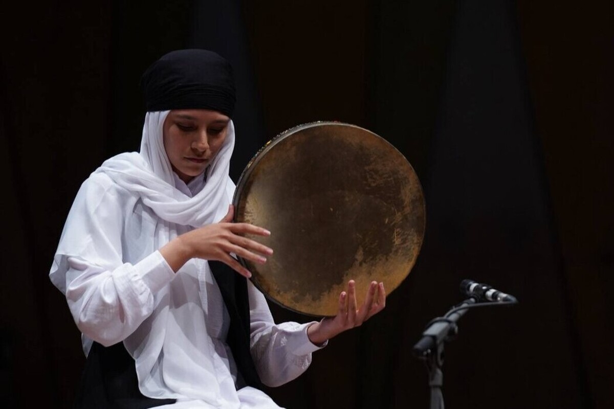 هنرمندان موسیقی نواحی خراسان در تالار رودکی به صحنه آمدند