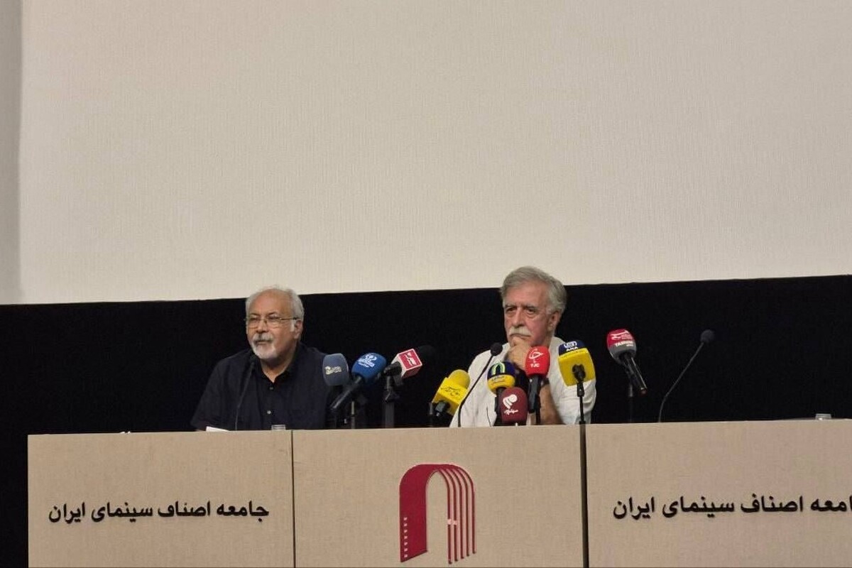همایون اسعدیان یک ماه پس از انتصاب به عنوان مدیرعامل خانه سینما نخستین نشست خبری خود را برگزار کرد.