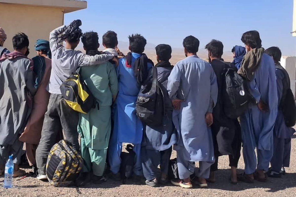 نیرو‌های مرزبانی دولت طالبان در هرات در یک هفته گذشته از خروج غیرقانونی ۲۸ نفر به خاک ایران جلوگیری کردند.